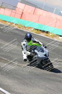 media/Oct-15-2022-TrackXperience (Sat) [[8f70b8b0be]]/Group 2/session 2 turn 3 and 4/